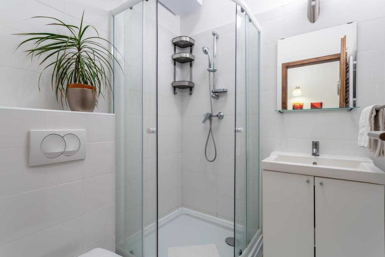 Central Avenue Apartment ブダペスト エクステリア 写真