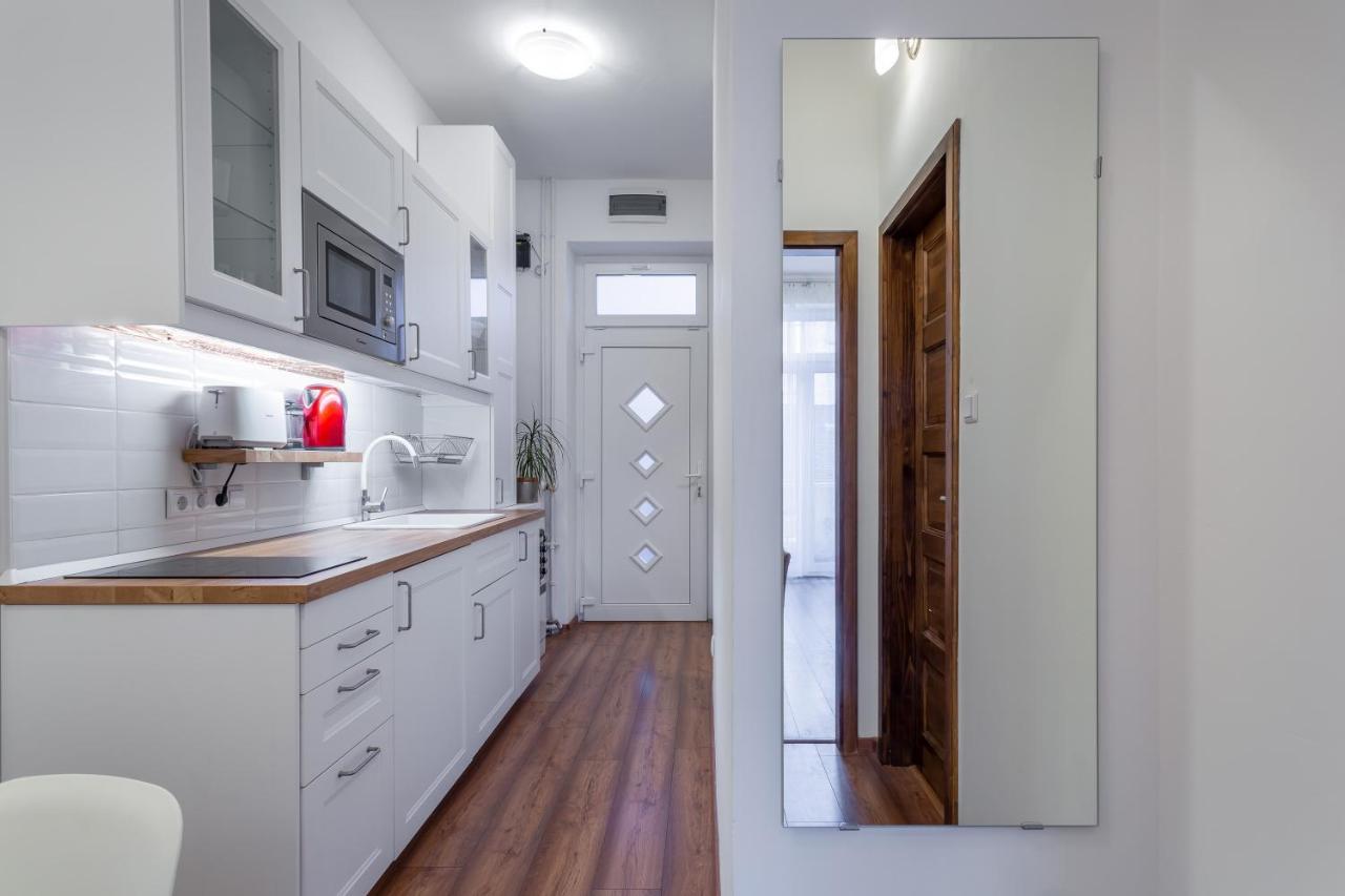 Central Avenue Apartment ブダペスト エクステリア 写真